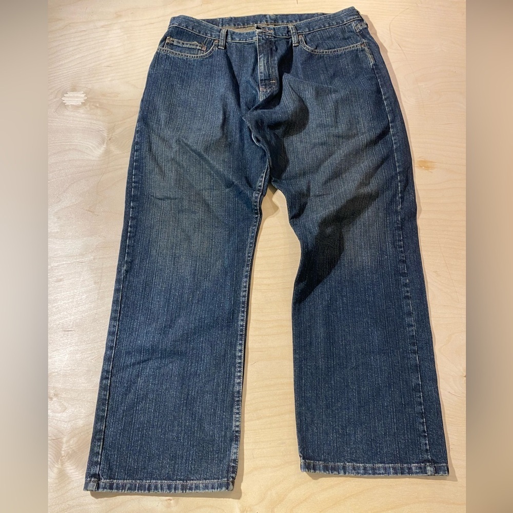 Wrangler Relaxed Straight Jeans 38 x 29 (EZ)